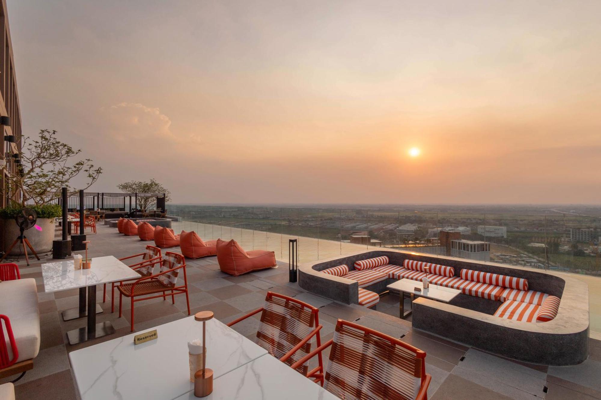 Hotel Centara Ayutthaya Exterior foto